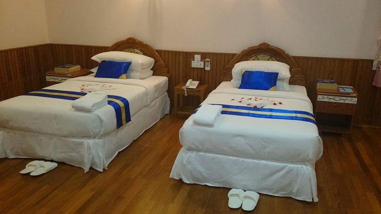 Famous Hotel Bago Kültér fotó