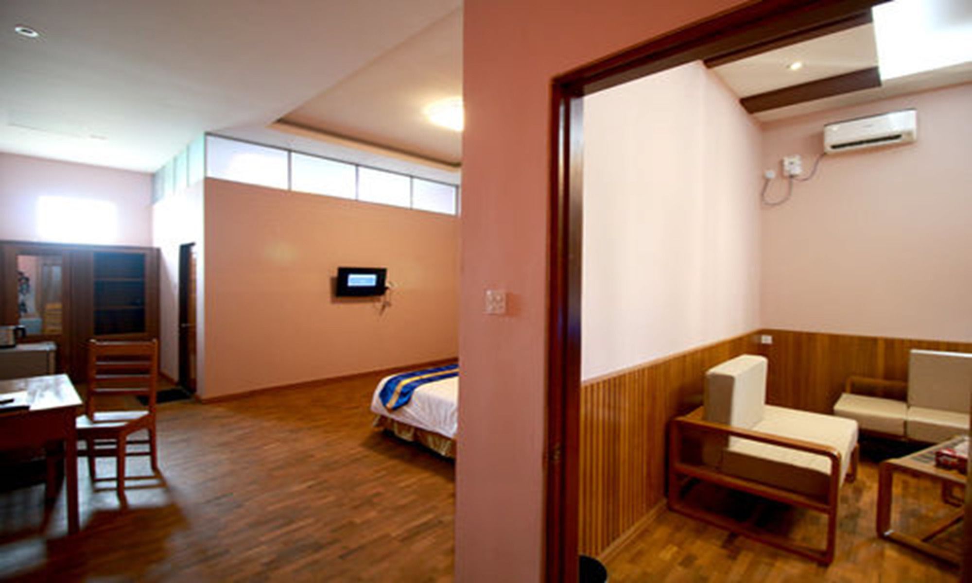 Famous Hotel Bago Kültér fotó